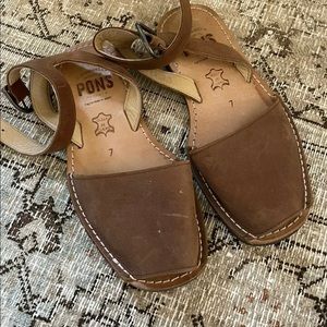 Pons Avarcas Ankle Wrap leather sandals size 7